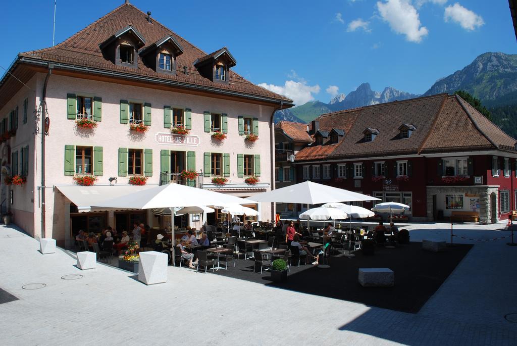 Hotel De Ville Chateau-d'Oex Kültér fotó
